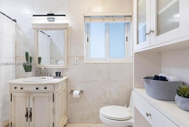 2580 SE 2nd Court, Pompano Beach, FL 33062
