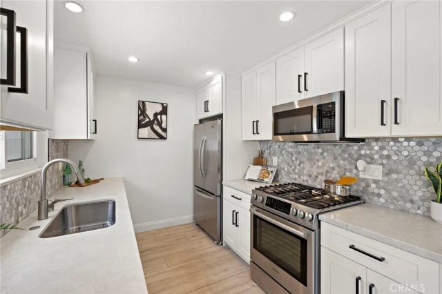 115 Morristown, Costa Mesa, CA 92626