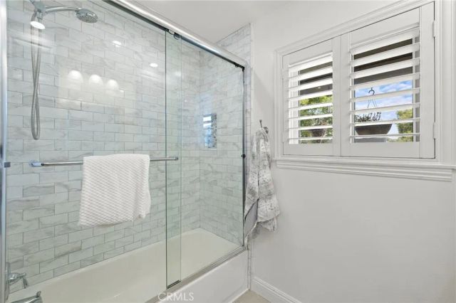 115 Morristown, Costa Mesa, CA 92626