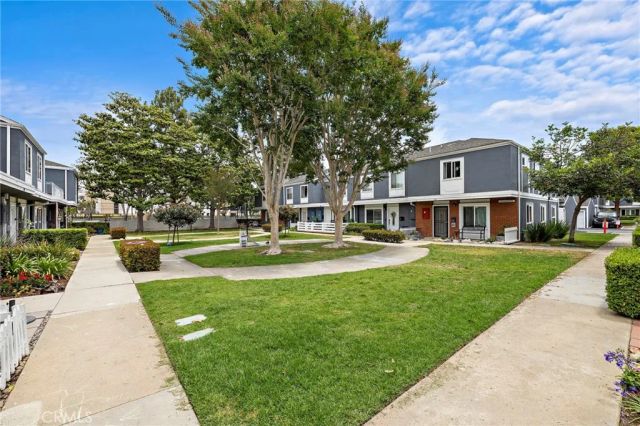 115 Morristown, Costa Mesa, CA 92626