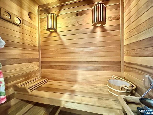 157 Atkins Terrace, East Rutherford, NJ 07073