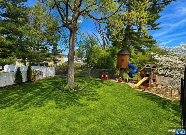 157 Atkins Terrace, East Rutherford, NJ 07073