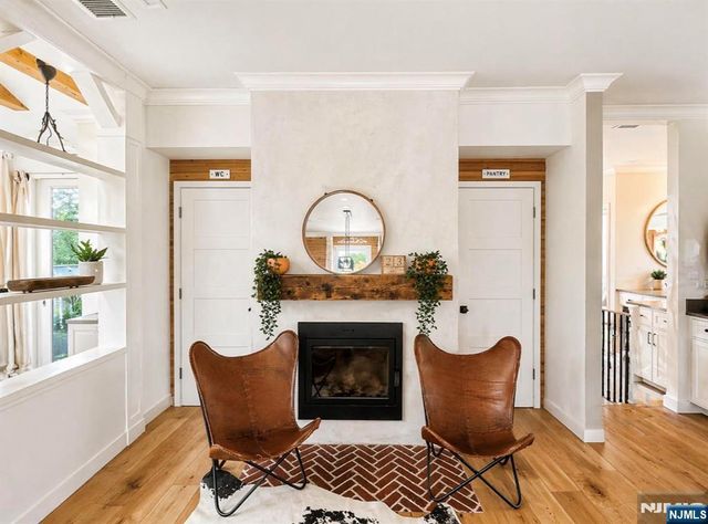 157 Atkins Terrace, East Rutherford, NJ 07073