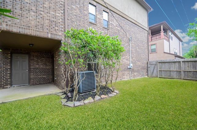 4018 Childress Street C, Houston, TX 77005