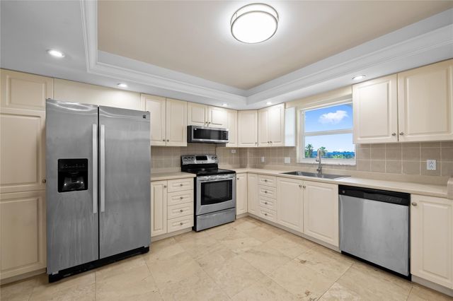 3900 GALT OCEAN Drive 309, Fort Lauderdale, FL 33308