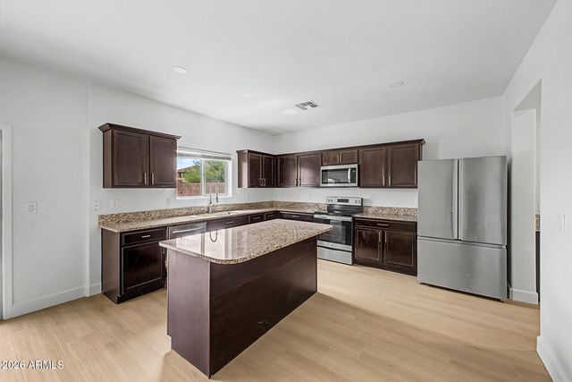 23855 W CHIPMAN Road, Buckeye, AZ 85326