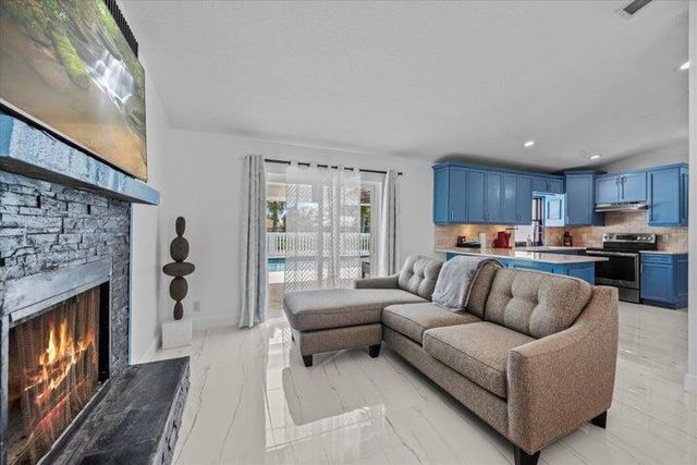 13950 BARBERRY Court, Wellington, FL 33414