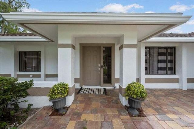 13950 BARBERRY Court, Wellington, FL 33414