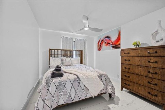 13950 BARBERRY Court, Wellington, FL 33414
