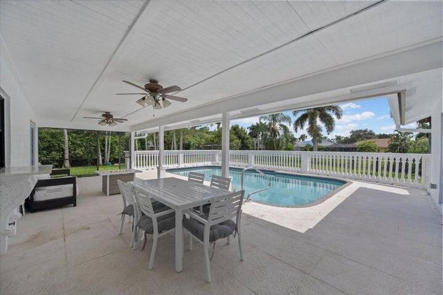 13950 BARBERRY Court, Wellington, FL 33414