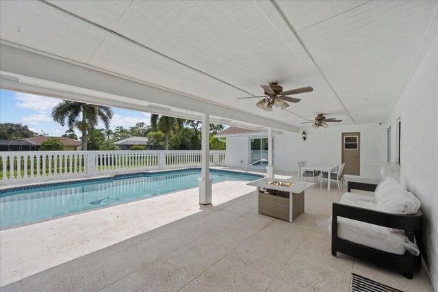 13950 BARBERRY Court, Wellington, FL 33414