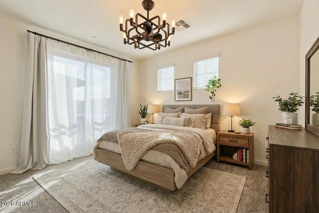 1815 E FRYE Road 102, Gilbert, AZ 85295