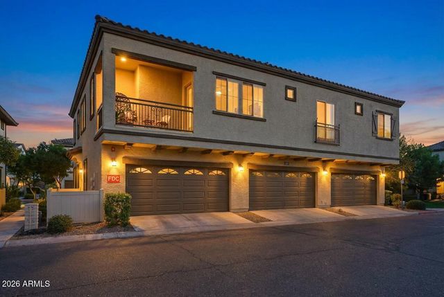 1815 E FRYE Road 102, Gilbert, AZ 85295