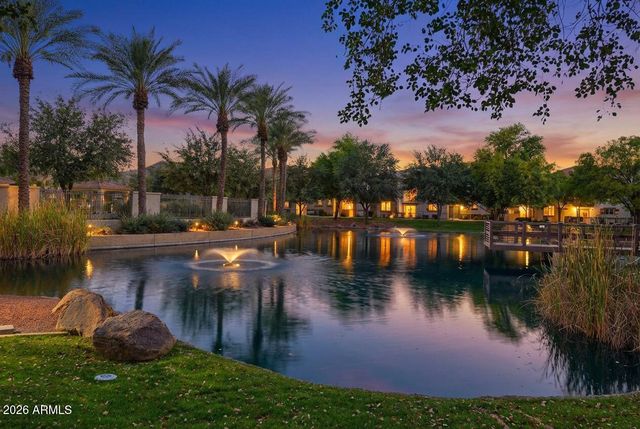 1815 E FRYE Road 102, Gilbert, AZ 85295