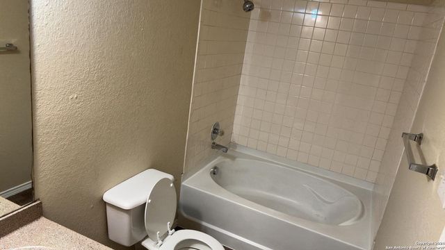 10711 SHAENCREST, San Antonio, TX 78254