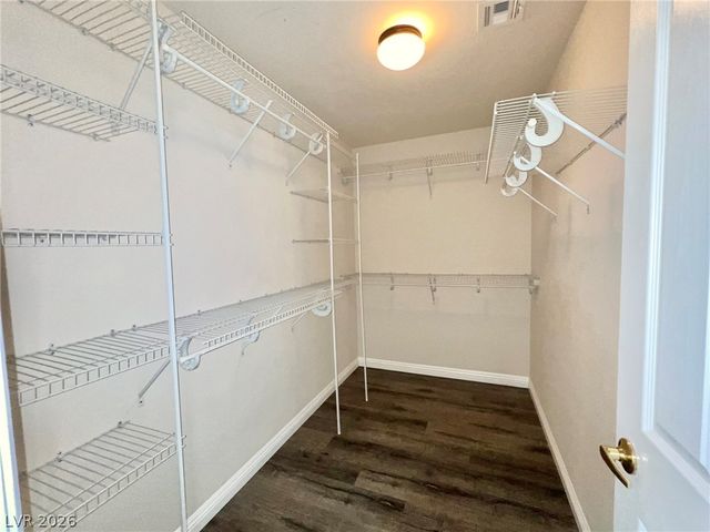 5014 Tunnel Falls Drive, Las Vegas, NV 89141