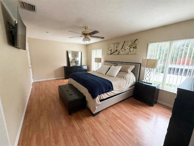 4236 BALINGTON DRIVE, Valrico, FL 33596