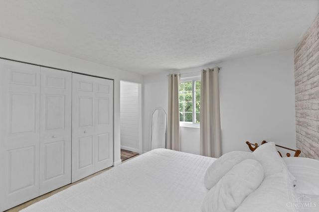 3700 Wood Trail Drive, Mason, OH 45040