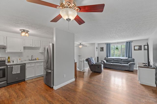 3700 Wood Trail Drive, Mason, OH 45040