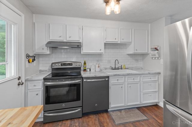 3700 Wood Trail Drive, Mason, OH 45040