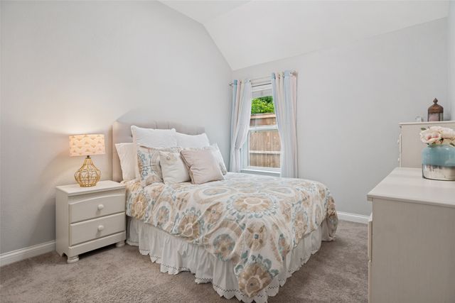 3901 Denridge Lane, Fort Worth, TX 76262