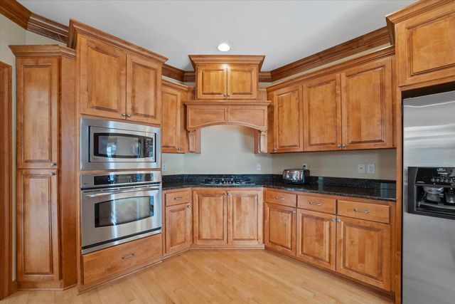 N60W27179 Trappers RUN, Merton, WI 53056