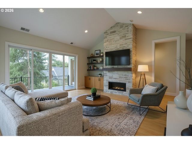 12837 Sunny Ter, Tigard, OR 97223