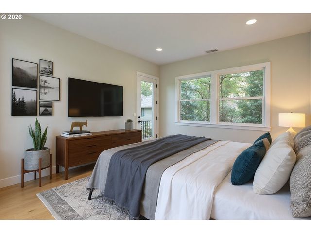 12837 Sunny Ter, Tigard, OR 97223