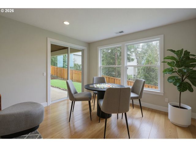 12837 Sunny Ter, Tigard, OR 97223