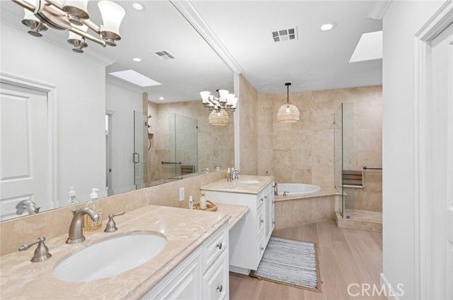 1 Rue Fontainbleau, Newport Beach, CA 92660