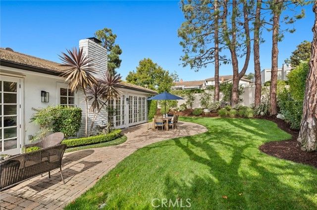 1 Rue Fontainbleau, Newport Beach, CA 92660