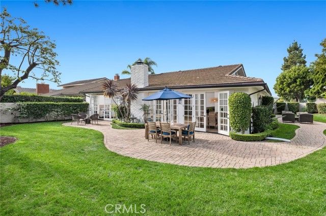 1 Rue Fontainbleau, Newport Beach, CA 92660