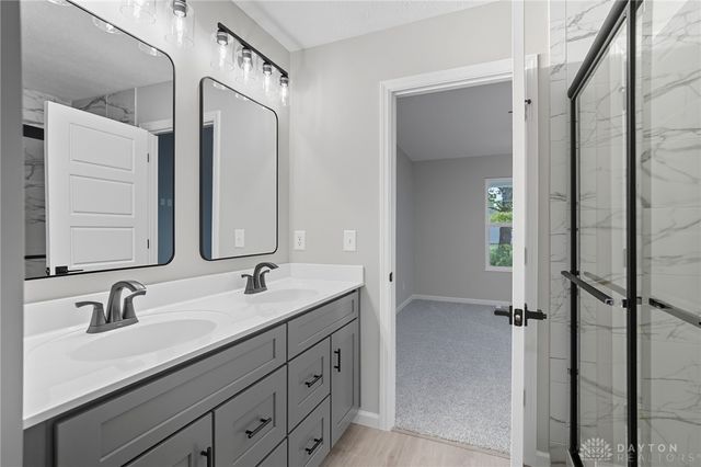 25 Timber Creek Drive, Carlisle, OH 45005