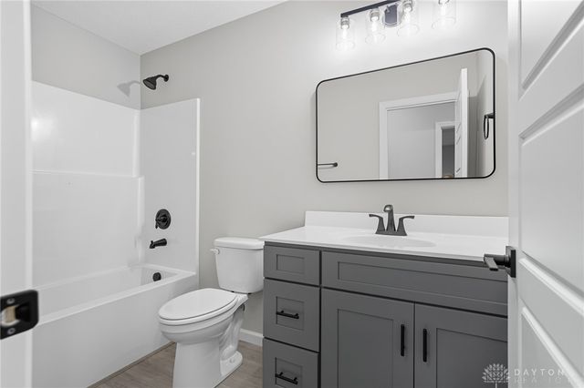 25 Timber Creek Drive, Carlisle, OH 45005