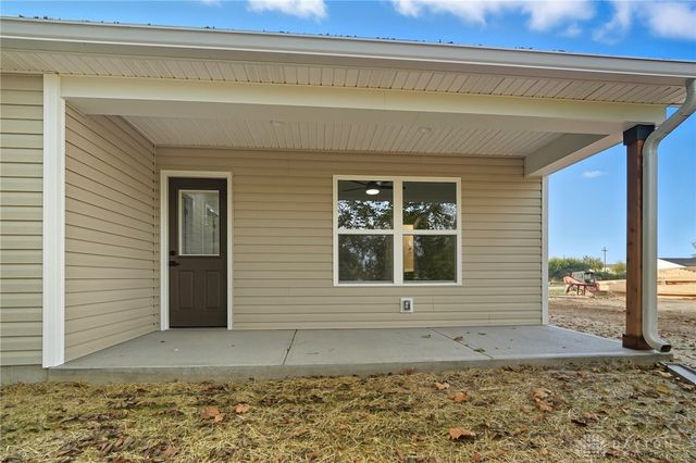 25 Timber Creek Drive, Carlisle, OH 45005