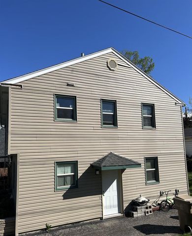 816 Melvin Court, Madison, WI 53704