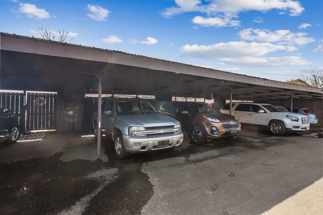 556 Pamlico Street, Columbus, OH 43228