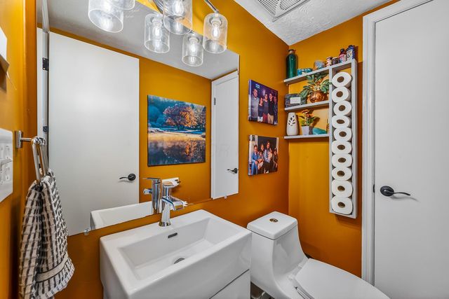 556 Pamlico Street, Columbus, OH 43228