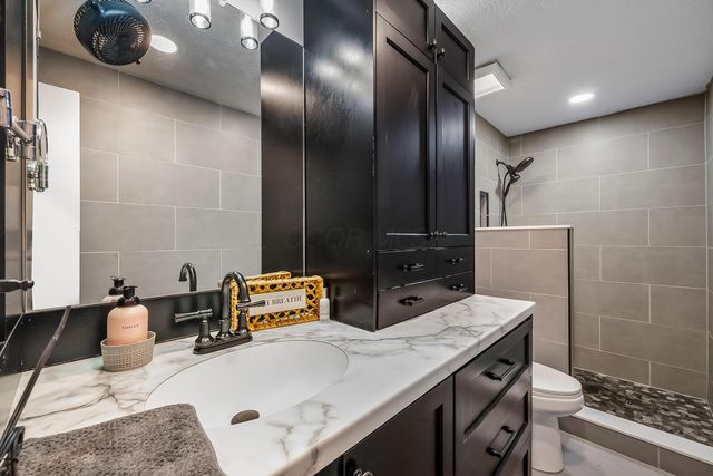 556 Pamlico Street, Columbus, OH 43228