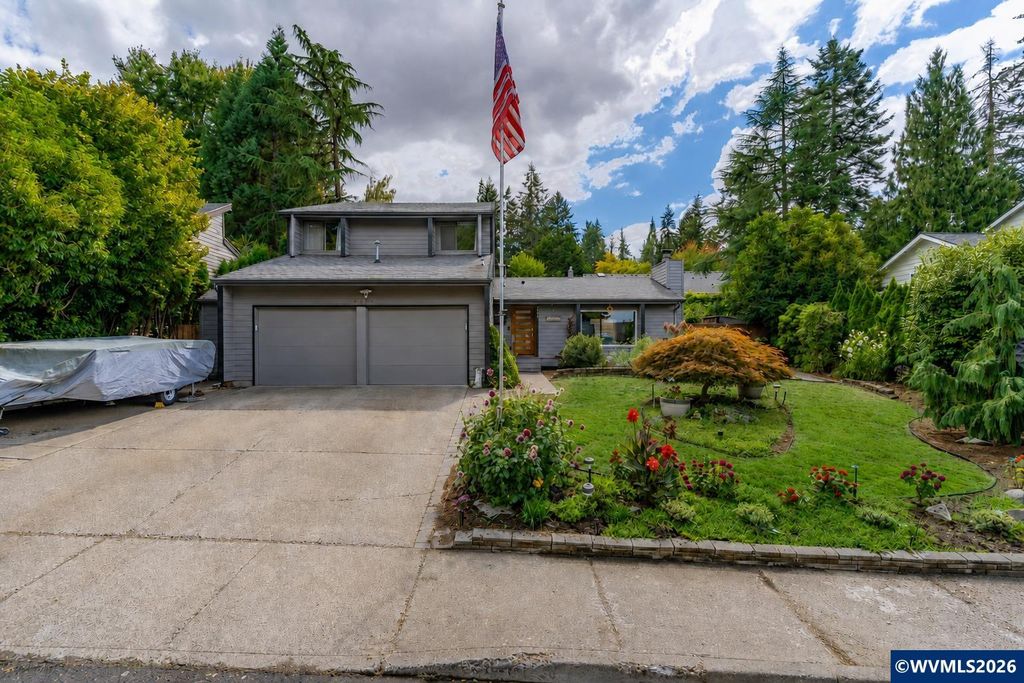3364 Huckleberry Ct S, Salem, OR 97302