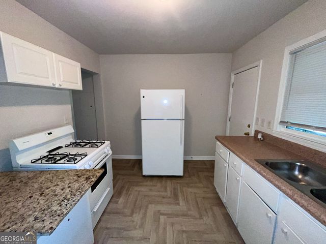 2259 Whites Mill Road, Decatur, GA 30032