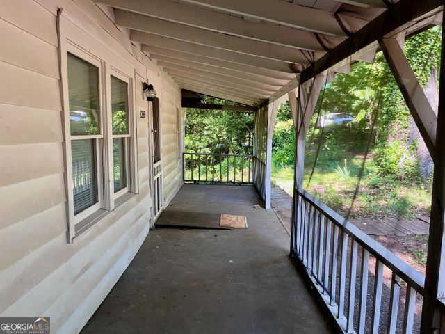 2259 Whites Mill Road, Decatur, GA 30032