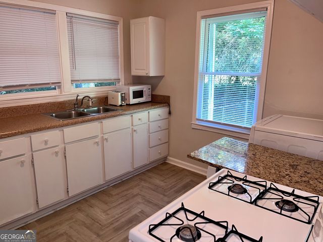2259 Whites Mill Road, Decatur, GA 30032