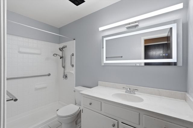 2404 Sandler Drive NE, Albuquerque, NM 87112
