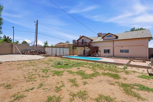 2404 Sandler Drive NE, Albuquerque, NM 87112