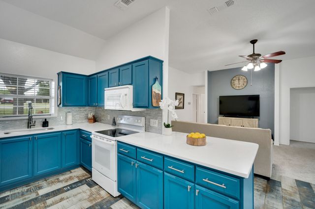 4431 Kings Court, Midlothian, TX 76065