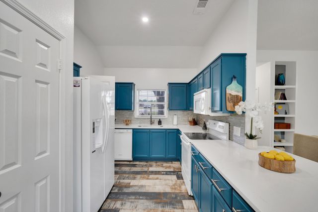 4431 Kings Court, Midlothian, TX 76065