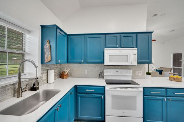 4431 Kings Court, Midlothian, TX 76065