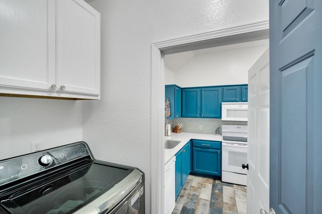 4431 Kings Court, Midlothian, TX 76065