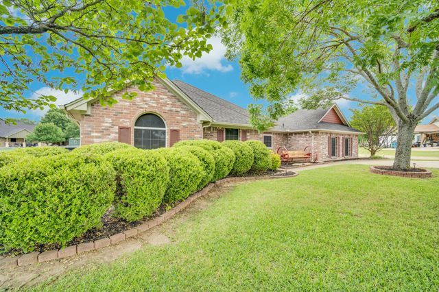 4431 Kings Court, Midlothian, TX 76065